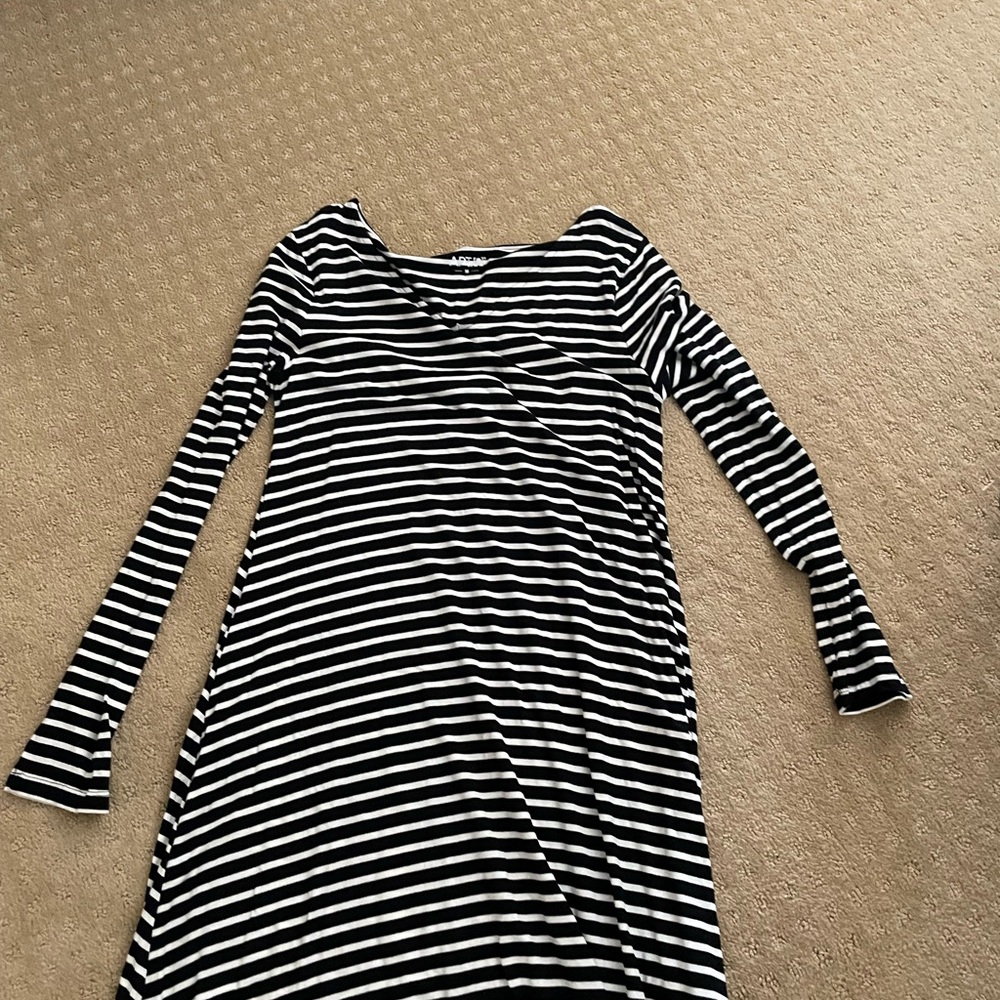 Apt. 9 Black and White Long Sleeve Sheath Dress